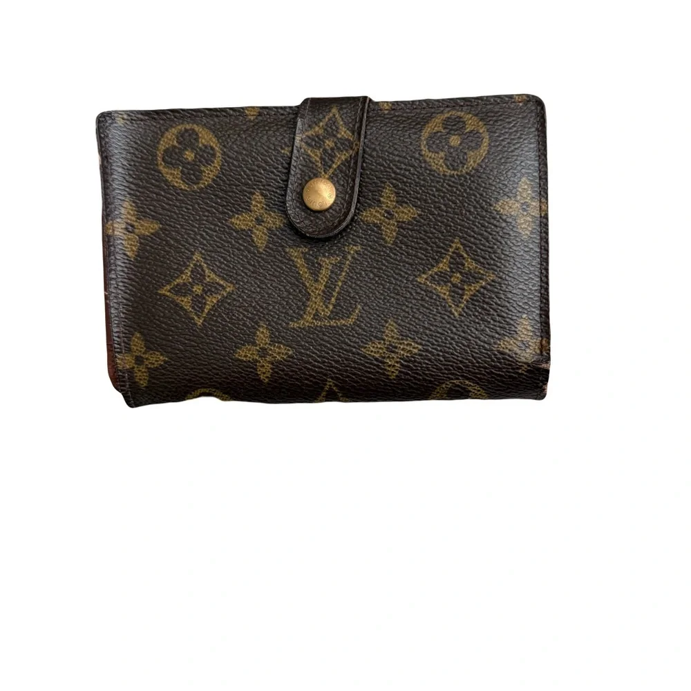Louis Vuitton Authentic Monogram Wallet